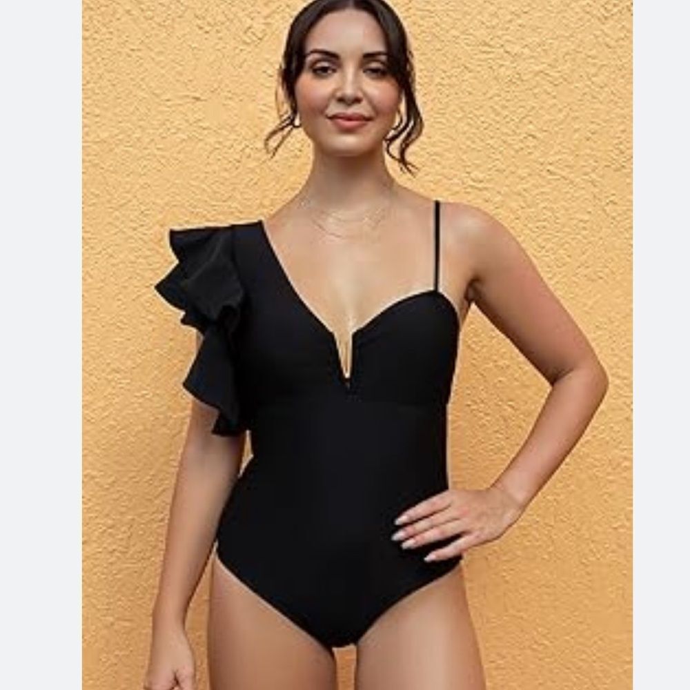 Sporlike Black One-Shoulder Swimsuit Sz Med